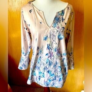 NWT-Notch-Neck Bell Sleeve Floral Blouse